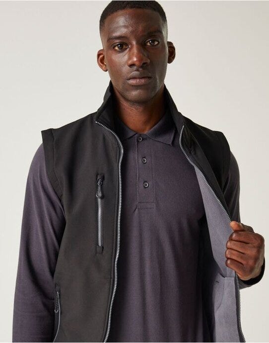 Regatta Professional Regatta Navigate 2L Softshell Bodywarmer - Black/Seal