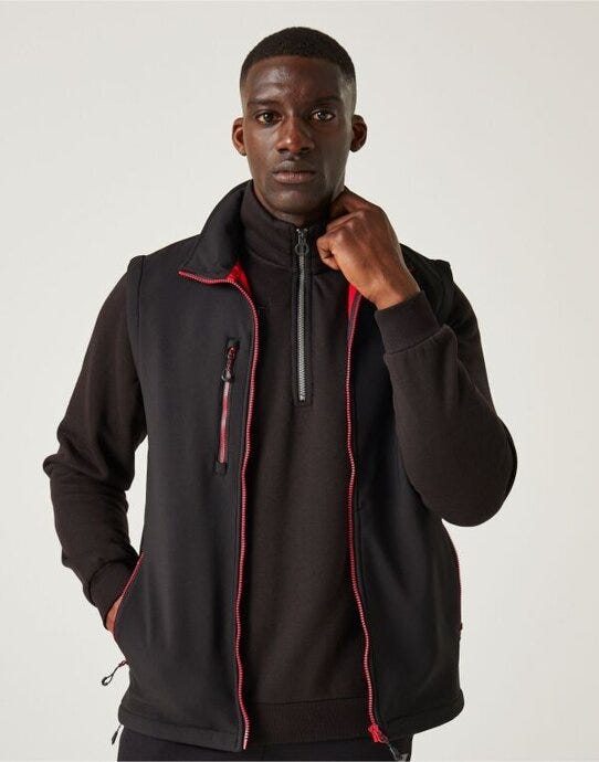 Regatta Professional Regatta Navigate 2L Softshell Bodywarmer - Black/Classic Red