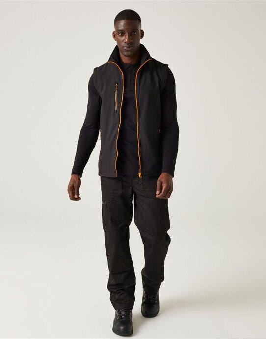 Regatta Professional Regatta Navigate 2L Softshell Bodywarmer - Black Orange Pop