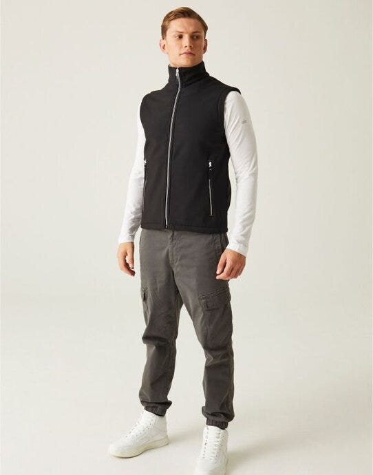 Regatta Professional Regatta Ascender 2L Softshell Bodywarmer - Black/Mineral Grey